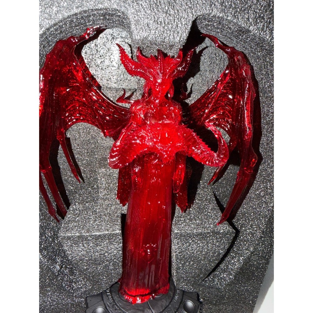Blizzard Diablo IV Red Lilith Daughter of Hatred Statue Figure Limited Edition